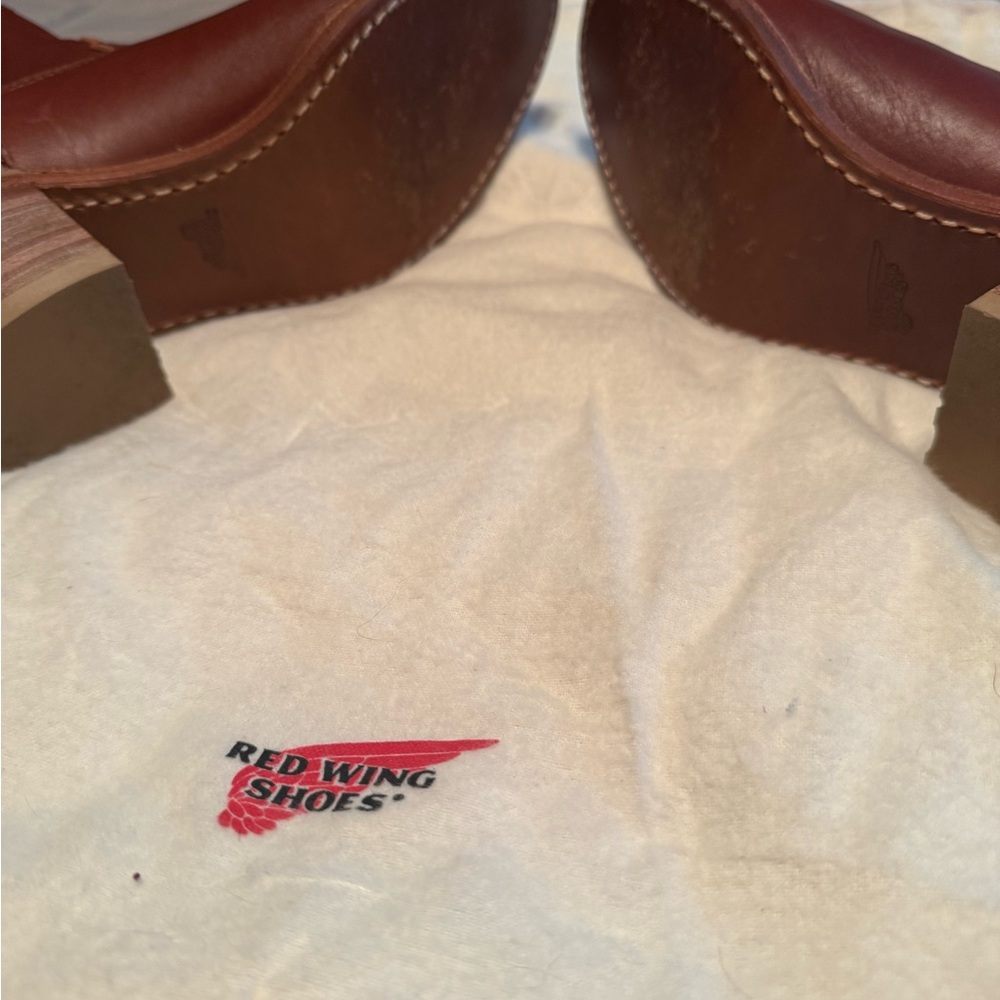 Red Wing Shoes Rich Brown Leather Boots - Picture 9 of 11